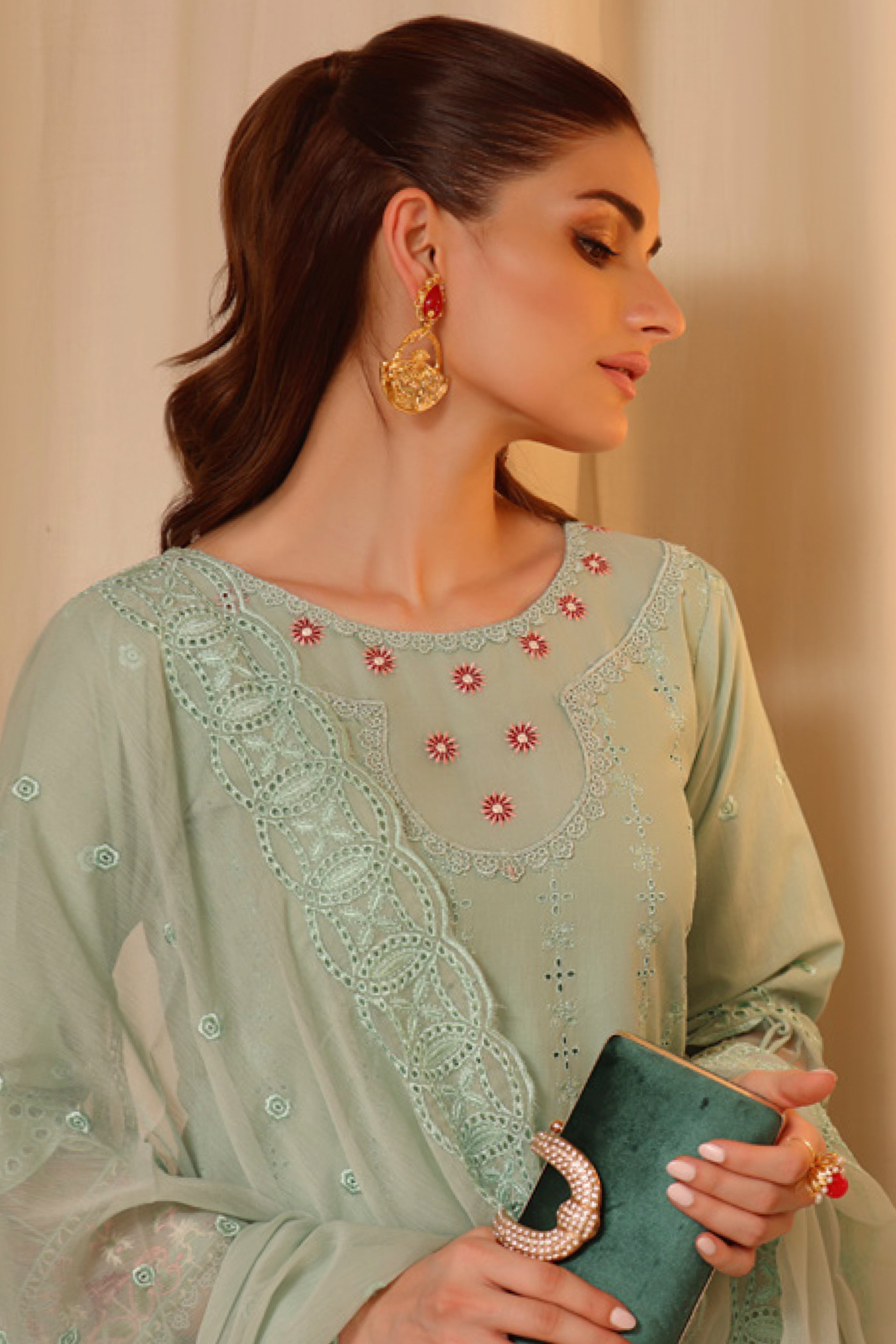 Sapphire Splendor Chikankari